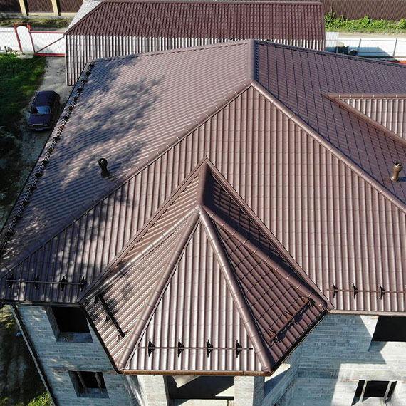 Монтаж сложной крыши и кровли в Магадане и Магаданской области